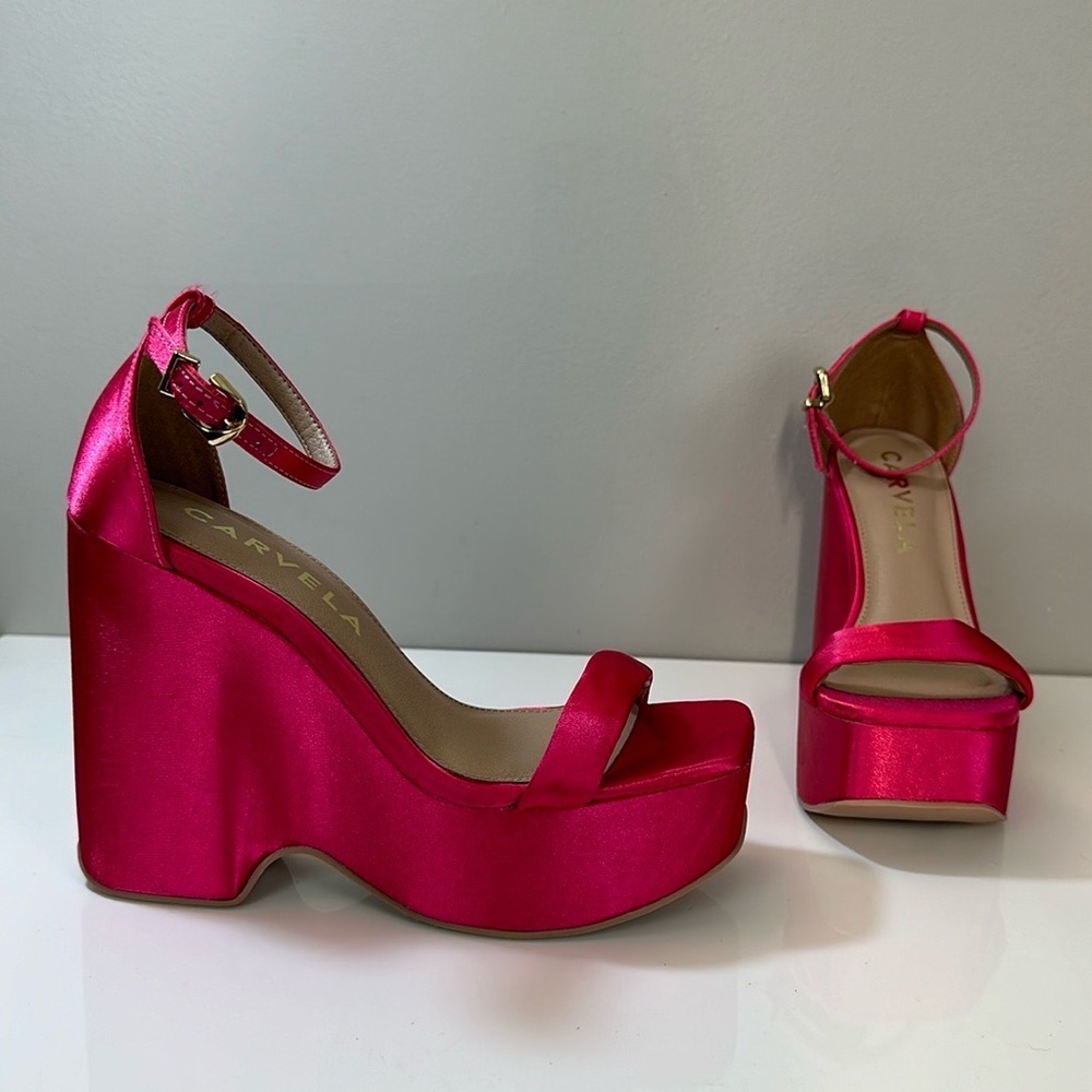 Carvela Wedge Dress Platform Sandals Size 38.5(7.5)